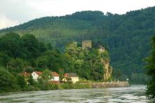 Donau-Radweg sportlich - Burg Werfenstein
